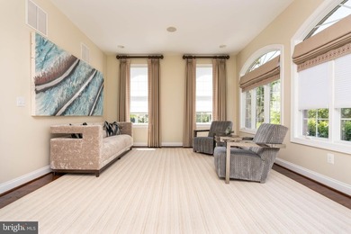 Set within the prestigious gated golf course community of - photo 39