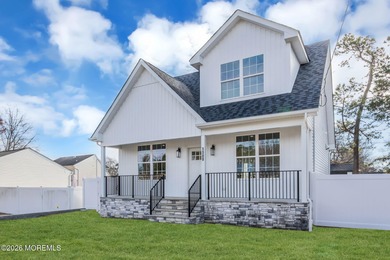 Pine Lake Home For Sale in Toms River New Jersey