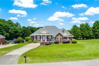 Lake Hartwell Home Sale Pending in Anderson South Carolina