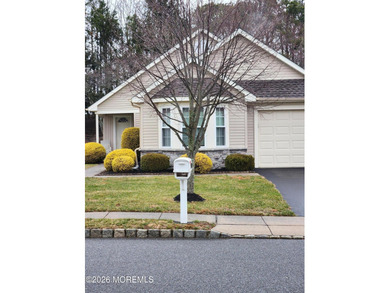 (private lake, pond, coastal) Home For Sale in Toms River New Jersey