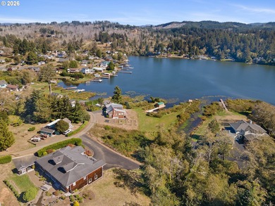 Devils Lake Home For Sale in Neotsu Oregon