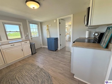 PRICE IMPROVEMENT! LIVING NEAR THE LAKE JUST GOT SWEETER!! - photo 9