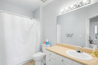 Rare Carriage House unit in the gated, maintenance-free - photo 11