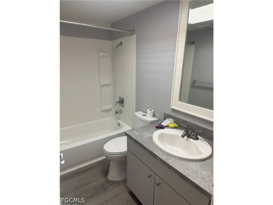 Excellent investment opportunity! This income-producing duplex - photo 15