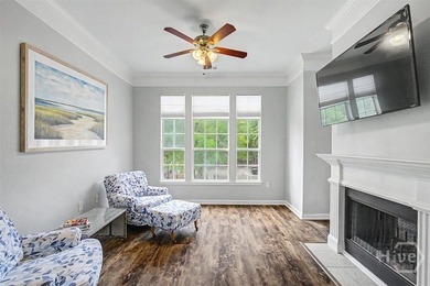 Rare Carriage House unit in the gated, maintenance-free - photo 15