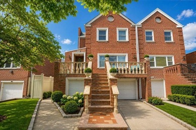 WELCOME HOME! Nestled on the border of Madison and Marine Park - - photo 2