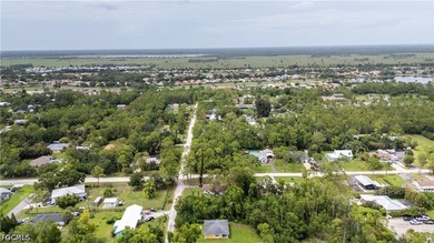 Excellent investment opportunity! This income-producing duplex - photo 22