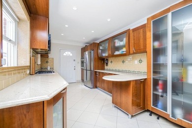 WELCOME HOME! Nestled on the border of Madison and Marine Park - - photo 5