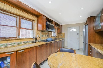 WELCOME HOME! Nestled on the border of Madison and Marine Park - - photo 6