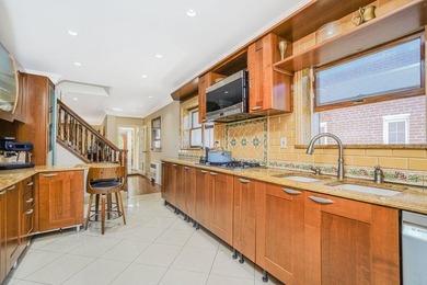 WELCOME HOME! Nestled on the border of Madison and Marine Park - - photo 8