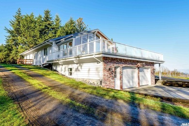 5+ Acre Equestrians Property just minutes from town. The home - photo 31