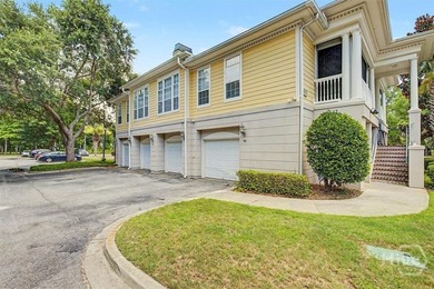 Rare Carriage House unit in the gated, maintenance-free - photo 34