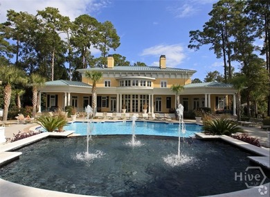 Rare Carriage House unit in the gated, maintenance-free - photo 38