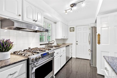Per Seller's Request - Cash Buyers Only. Welcome to Manhasset! - photo 8