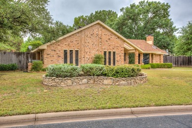 Welcome to 3221 Ridgecrest in the highly desirable Southland - photo 2