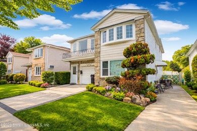 Welcome Home to 137 Laredo Ave. Located in the heart of Arden - photo 2