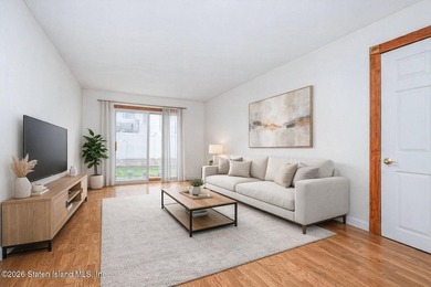 Welcome Home to 137 Laredo Ave. Located in the heart of Arden - photo 6