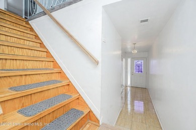 Welcome Home to 137 Laredo Ave. Located in the heart of Arden - photo 10