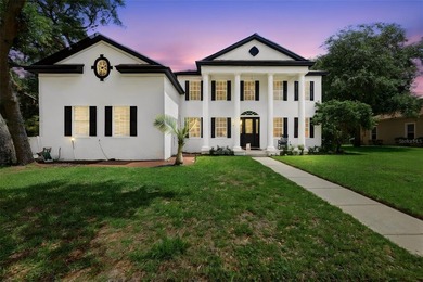Lake Tohopekaliga Home For Sale in Kissimmee Florida