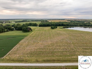 Welcome to your dream property! We are proud to offer multiple - photo 2