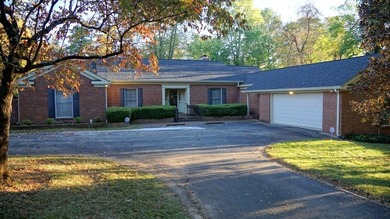 Lake Cumberland Home Sale Pending in Somerset Kentucky