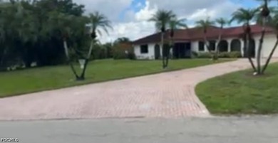 Landscaping fully re-done! Rare opportunity to secure a full - photo 12