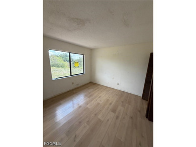 Landscaping fully re-done! Rare opportunity to secure a full - photo 16