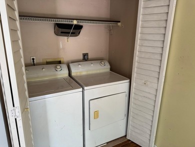 Investor Special or Perfect First-Time Home! Don't miss this - photo 22