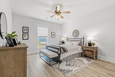 This stunning Dunwoody home is loaded with designer upgrades and - photo 23