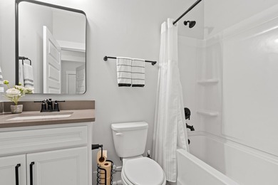 This stunning Dunwoody home is loaded with designer upgrades and - photo 26