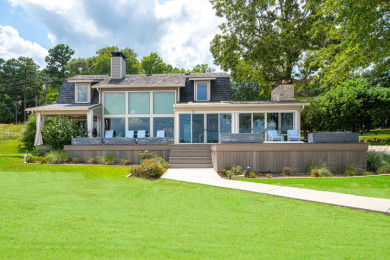 Lake Cherokee Home For Sale in Longview Texas