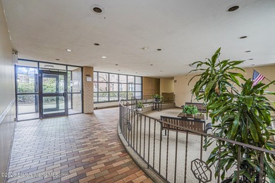 Welcome to 100 Colfax Avenue, Unit 5Z! This well-maintained - photo 3