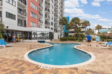 Wake up to sunshine, sea breezes, and endless ocean views in