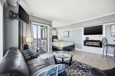 Wake up to sunshine, sea breezes, and endless ocean views in