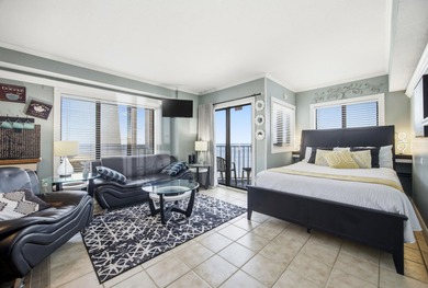 Wake up to sunshine, sea breezes, and endless ocean views in