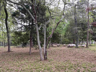 Come build your dream home on this beautiful lot in Cumberland - photo 4