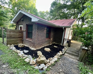 Lake Home For Sale in Kingston, Tennessee