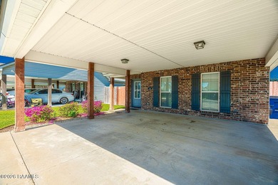 Beautiful, move-in ready home featuring no carpet, hardwood