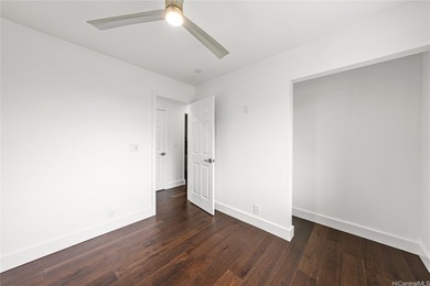 Recently fully renovated 4 bedroom, 3 bathroom single family - photo 10