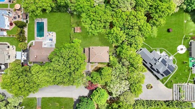 Rare and incredibly unique expanded oversized Colonial offering - photo 5