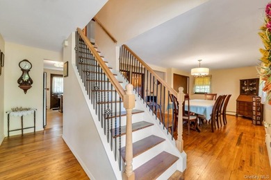 Rare and incredibly unique expanded oversized Colonial offering - photo 9