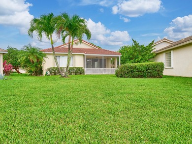 AMAZING OPPORTUNITY TO OWN A 3/2/2 WATERFRONT HOME IN EXCLUSIVE - photo 15