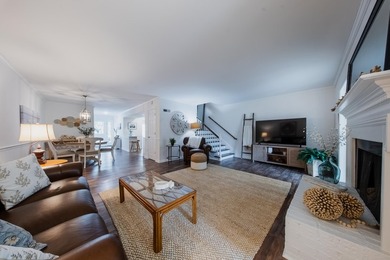 Welcome to your dream home nestled amidst breathtaking golf - photo 18