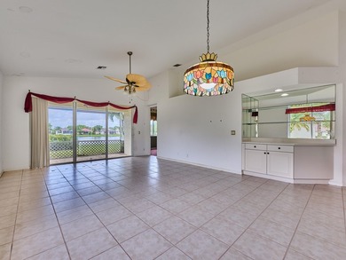 AMAZING OPPORTUNITY TO OWN A 3/2/2 WATERFRONT HOME IN EXCLUSIVE - photo 20