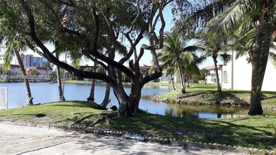 EXCEPTIONAL INVESTMENT OPPORTUNITY This sun-filled, beautifully - photo 21