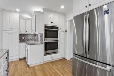**$10,000 BUYER INCENTIVES FOR ANY BUYER - USE TOWARDS CLOSING - photo 22