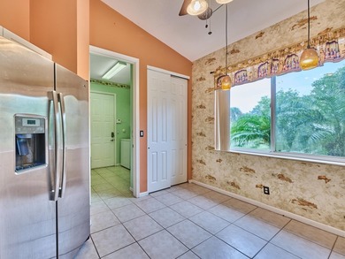 AMAZING OPPORTUNITY TO OWN A 3/2/2 WATERFRONT HOME IN EXCLUSIVE - photo 32