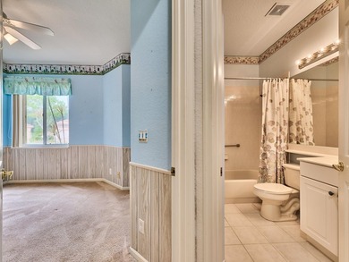 AMAZING OPPORTUNITY TO OWN A 3/2/2 WATERFRONT HOME IN EXCLUSIVE - photo 45