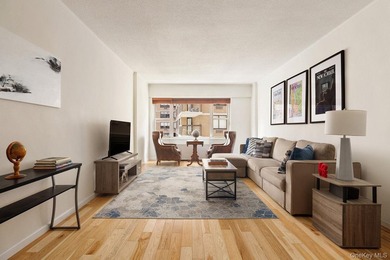 New to market and turnkey, Residence 6A at Georgetown Plaza is a - photo 2