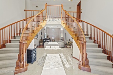 Custom Built 6 Bedroom 5.5 Bath Estate Home on private - photo 6